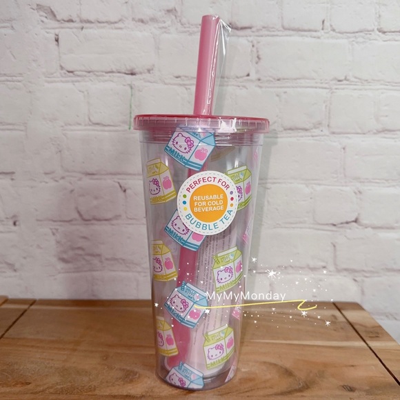 Hello Kitty Tumbler - Picture 2 of 4